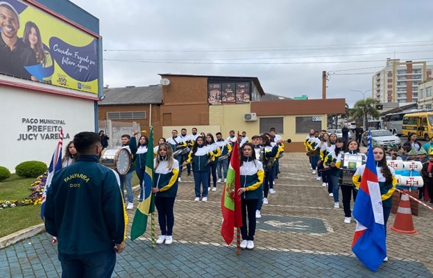 Semana Da P Tria Abertura Marcada Pelas Homenagens Aos Anos Da