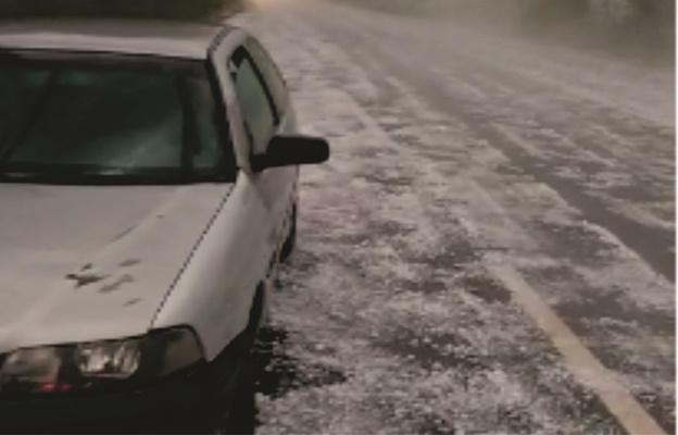 Tempo Chuva de granizo causa prejuízos em Santa Catarina Portal