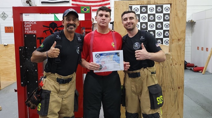 Apoio: Bombeiros Voluntários de Caçador auxiliam em resgates em Rodeio/SC -  Portal Caçador Online